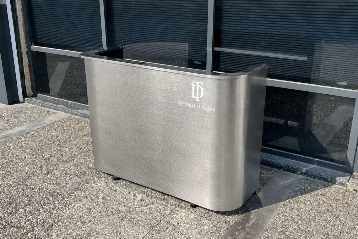 Custom Mirrored Stainless Steel Front Desk, Chrome Metal Reception Desk – Modern Luxury Reception Counter for Office, Salon & Store
