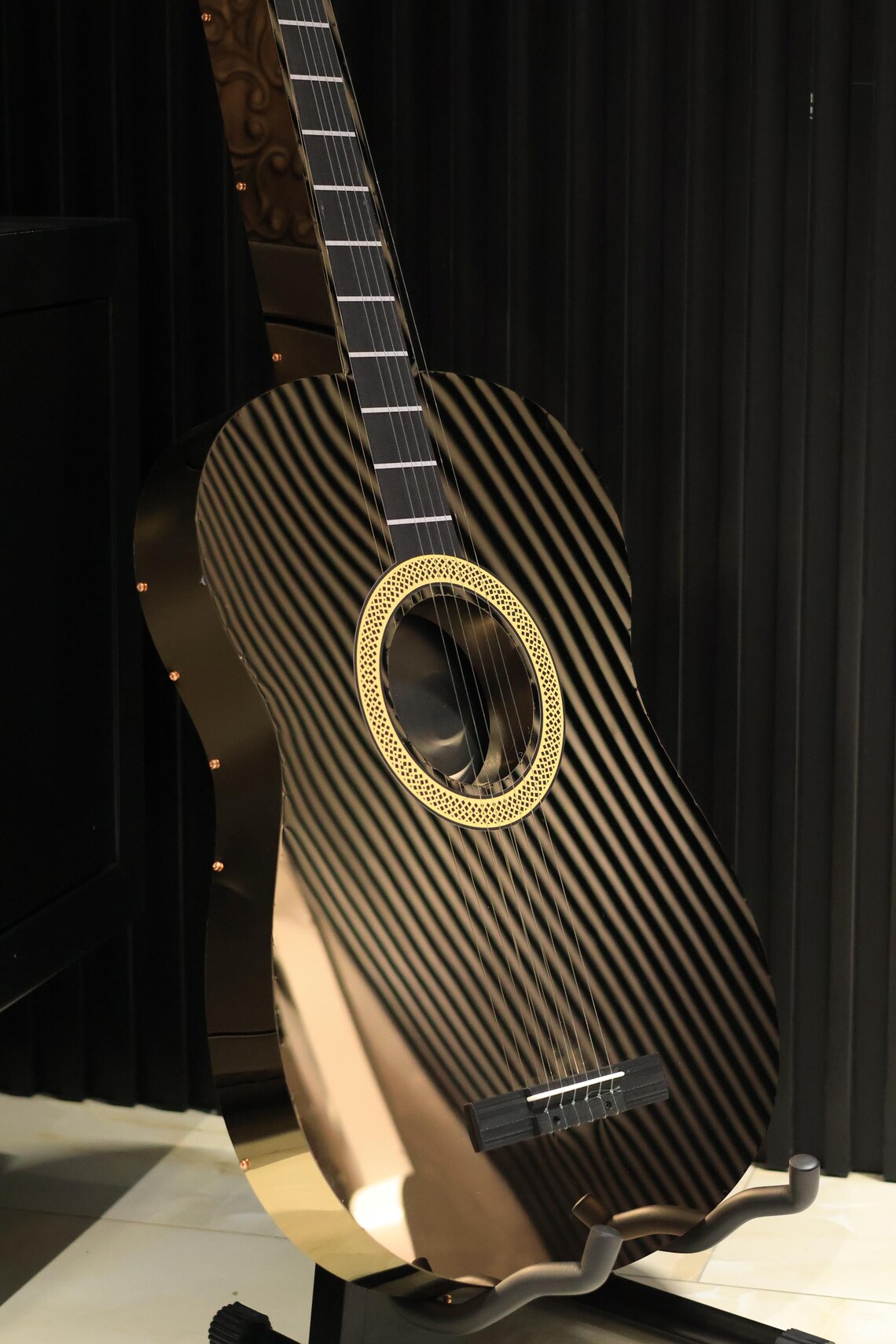 Illuminated Guitar Wall Art for Bars, Stainless Steel LED Guitar Decor, Luxury Music Wall Display