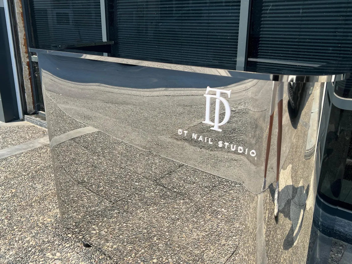 Custom Mirrored Stainless Steel Front Desk, Chrome Metal Reception Desk – Modern Luxury Reception Counter for Office, Salon & Store